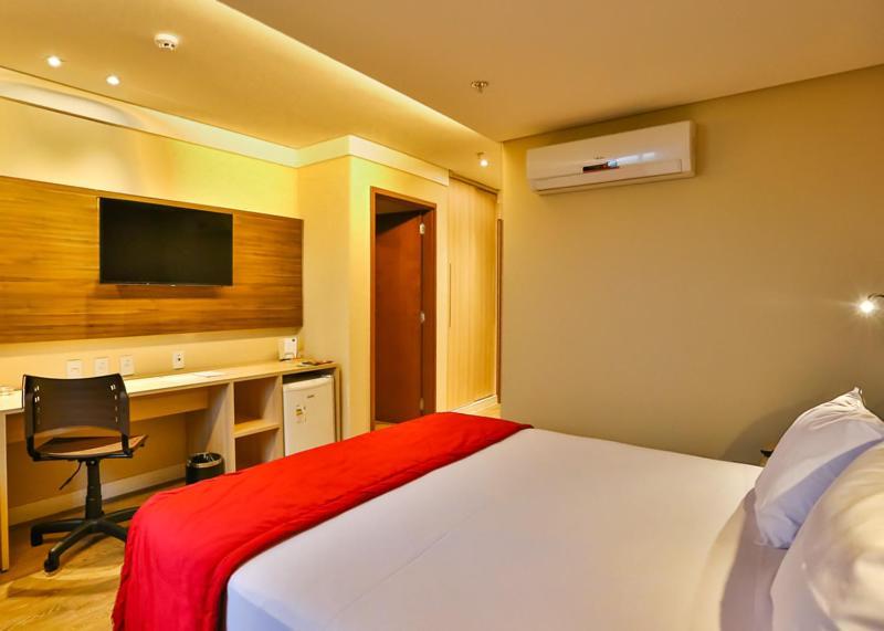 Ibiza Plaza Hotel Anapolis Luaran gambar